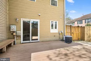 15721 Ambiance Dr, North Potomac, MD 20878 - Photo 25