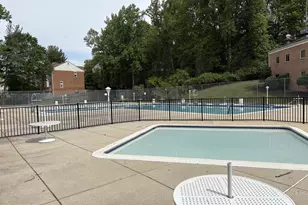 10403 Montrose Ave, Bethesda, MD 20814 - Photo 21
