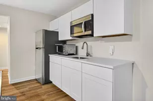 8601 Split Oak Cir, Bethesda, MD 20817 - Photo 37