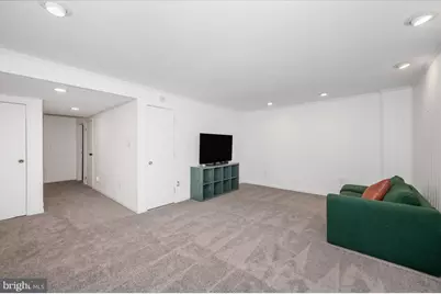 36 Castle Court, Gaithersburg, MD 20878 - Photo 27
