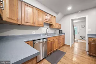 213 Piping Rock Dr, Silver Spring, MD 20905 - Photo 7