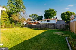 13323 Foxhall Dr, Silver Spring, MD 20906 - Photo 3