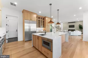 6411 Crane Terrace, Bethesda, MD 20817 - Photo 9
