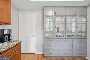 20129 Waringwood Way, Gaithersburg, MD 20886 - Photo 15