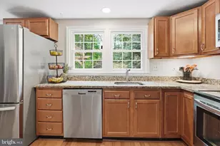 20129 Waringwood Way, Gaithersburg, MD 20886 - Photo 13