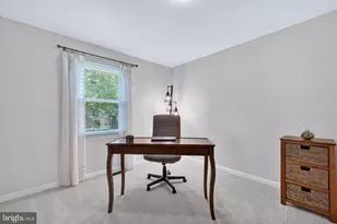 6 Galesville Ct, Gaithersburg, MD 20878 - Photo 19