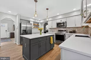 6 Galesville Ct, Gaithersburg, MD 20878 - Photo 5