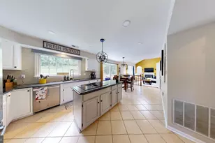 11901 Rustic Farm Ct, Germantown, MD 20874 - Photo 13