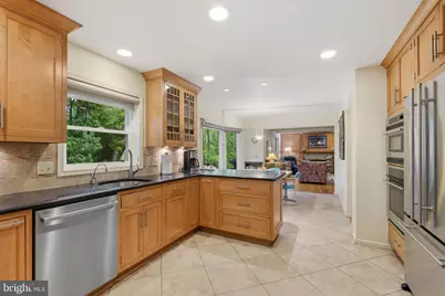 9437 Reach Road, Potomac, MD 20854 - Photo 13