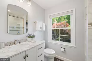 9437 Reach Rd, Potomac, MD 20854 - Photo 37