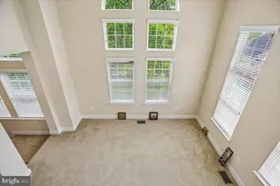19402 Buckingham Way, Germantown, MD 20874 - Photo 5