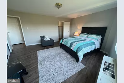 10201 Grosvenor Place #816, Rockville, MD 20852 - Photo 3