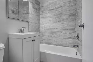 10201 Grosvenor Pl, Rockville, MD 20852 - Photo 19