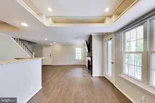 10821 Hampton Mill Terrace, Rockville, MD 20852 - Photo 7