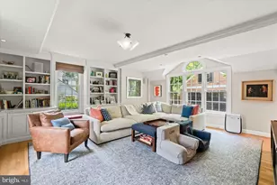3701 Blackthorn Ct, Chevy Chase, MD 20815 - Photo 13