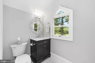 15715 Avery Rd, Rockville, MD 20855 - Photo 33