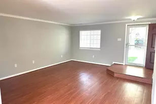 11432 Herefordshire Way, Germantown, MD 20876 - Photo 3