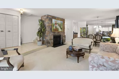 104 Kestrel Court, Gaithersburg, MD 20879 - Photo 5