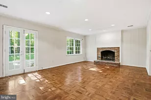7305 Masters Dr, Potomac, MD 20854 - Photo 11