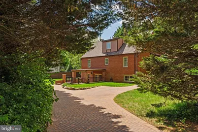 9919 Old Georgetown Road, Bethesda, MD 20814 - Photo 19