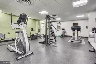 4242 East-West Hwy, Chevy Chase, MD 20815 - Photo 37