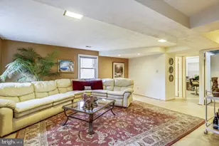 1416 Crestridge Dr, Silver Spring, MD 20910 - Photo 9