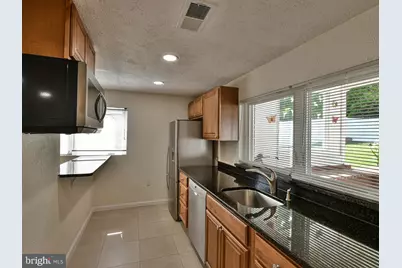 9823 Singleton Drive, Bethesda, MD 20817 - Photo 37