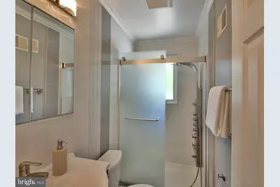 9823 Singleton Drive, Bethesda, MD 20817 - Photo 19