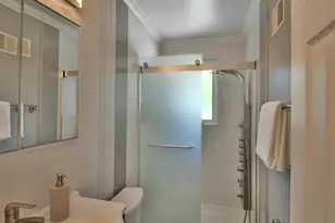9823 Singleton Dr, Bethesda, MD 20817 - Photo 19