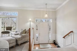 310 Garden View Square, Rockville, MD 20850 - Photo 3
