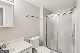 14403 Butternut Ct, Rockville, MD 20853 - Photo 23