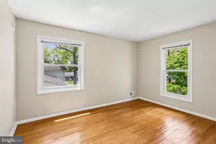 14403 Butternut Ct, Rockville, MD 20853 - Photo 17