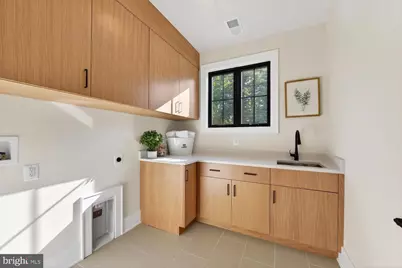 7601 Maryknoll Avenue, Bethesda, MD 20817 - Photo 33