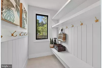 7601 Maryknoll Avenue, Bethesda, MD 20817 - Photo 15