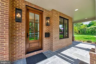 7601 Maryknoll Ave, Bethesda, MD 20817 - Photo 37
