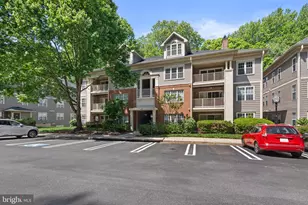 111 Timberbrook Ln, Gaithersburg, MD 20878 - Photo 3