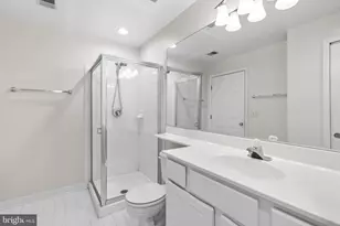 111 Timberbrook Ln, Gaithersburg, MD 20878 - Photo 23