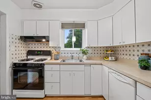 10015 Grayson Ave, Silver Spring, MD 20901 - Photo 13