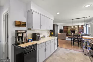 7301 Chrome Mine Rd, Gaithersburg, MD 20882 - Photo 15