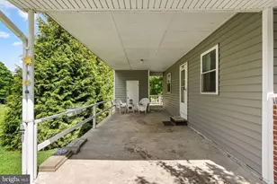 7301 Chrome Mine Rd, Gaithersburg, MD 20882 - Photo 39