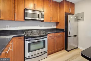 7333 New Hampshire Ave, Takoma Park, MD 20912 - Photo 5