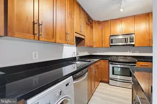 7333 New Hampshire Ave, Takoma Park, MD 20912 - Photo 3