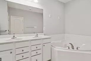643 Pullman Pl, Gaithersburg, MD 20877 - Photo 25