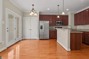 643 Pullman Pl, Gaithersburg, MD 20877 - Photo 7