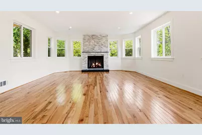 512 Bickford Avenue, Rockville, MD 20850 - Photo 19