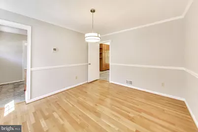 8 Barrington Fare, Rockville, MD 20850 - Photo 9