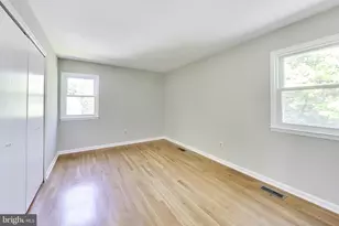 8 Barrington Fare, Rockville, MD 20850 - Photo 25