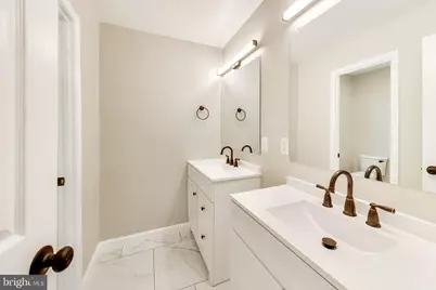 8 Barrington Fare, Rockville, MD 20850 - Photo 23