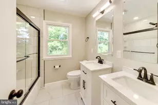 8 Barrington Fare, Rockville, MD 20850 - Photo 31