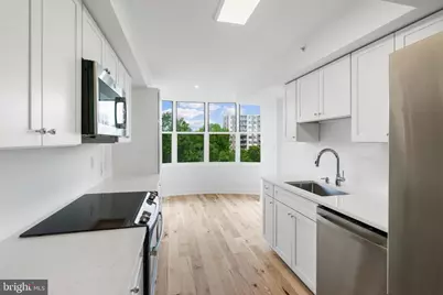 5000 Battery Lane #704, Bethesda, MD 20814 - Photo 7
